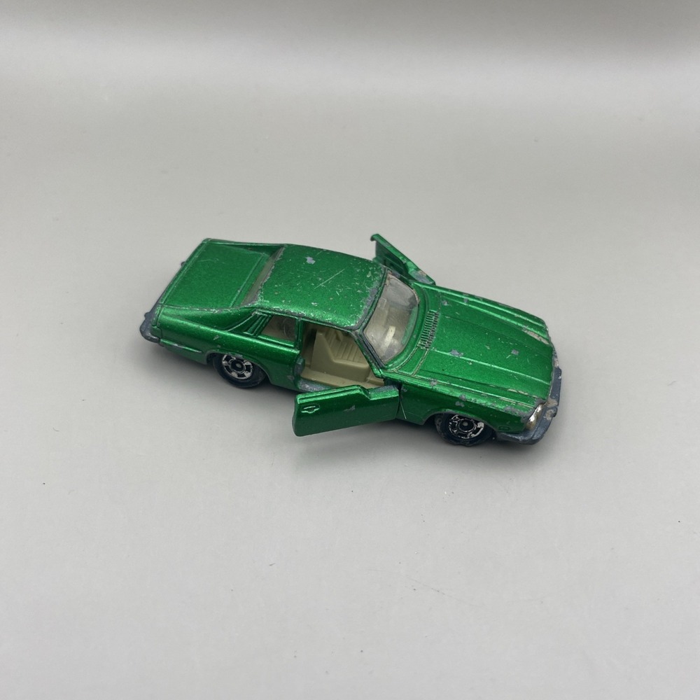 Vintage 1978 Tomica F68 Green Jaguar XJ-S, Made in Japan - Doors Open